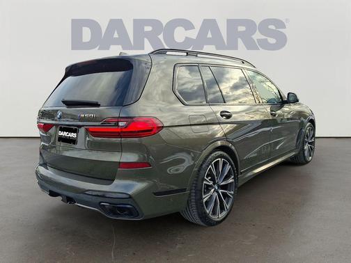 2022 BMW X7 M50i