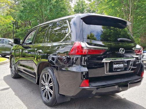 2021 Lexus LX 570 Base