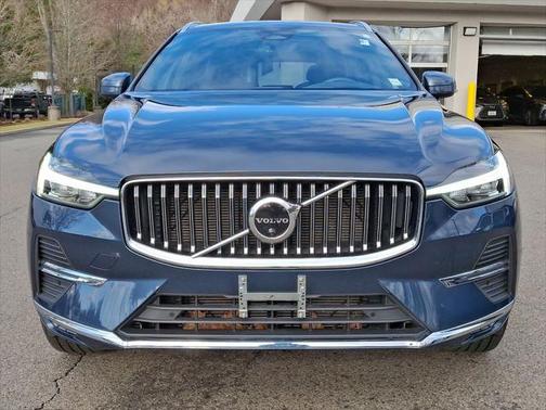 2022 Volvo XC60 B5 Inscription