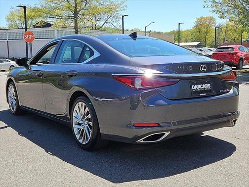 2022 Lexus ES 350 Ultra Luxury