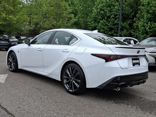2022 Lexus IS 350 Base