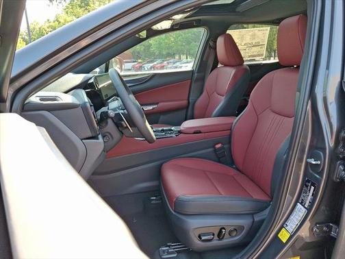 2025 Lexus NX 350h Premium