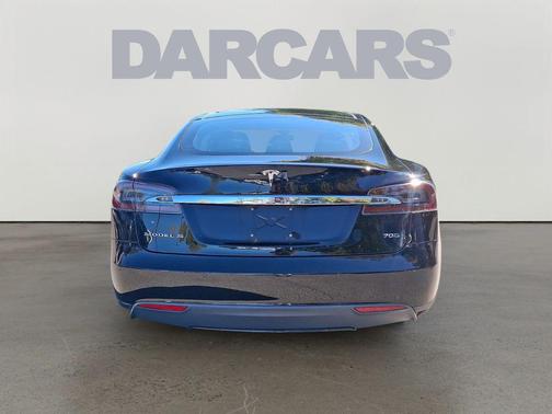 2015 Tesla Model S 70D