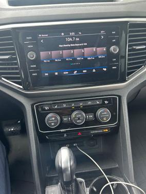 Platinum Gray Metallic 2022 Volkswagen Atlas 3.6L SEL