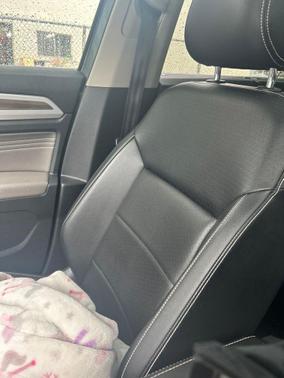 Platinum Gray Metallic 2022 Volkswagen Atlas 3.6L SEL
