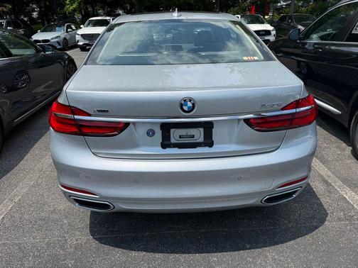 Glacier Silver Metallic 2016 BMW 750 i xDrive