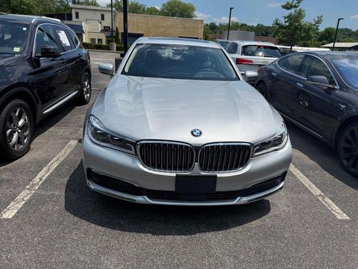 Glacier Silver Metallic 2016 BMW 750 i xDrive