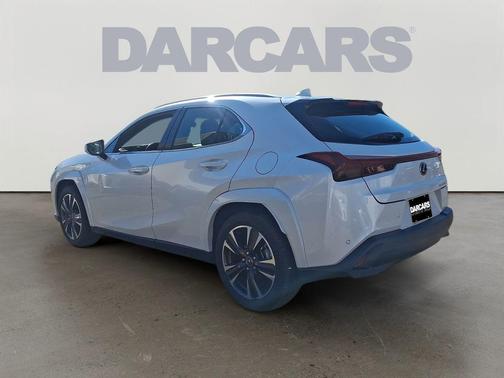 Eminent White Pearl 2025 Lexus UX 300h Premium