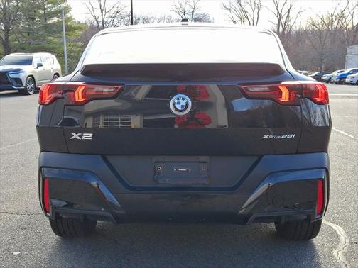 2025 BMW X2 xDrive28i