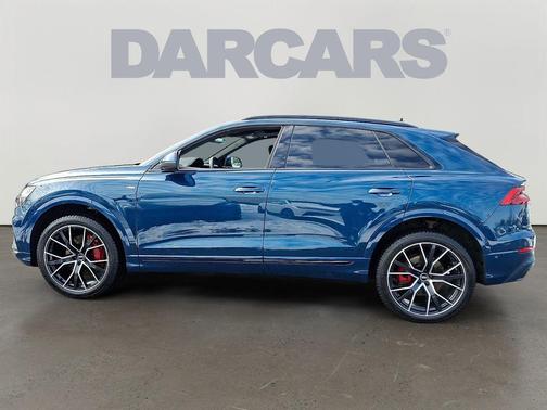 2021 Audi Q8 55 Premium Plus