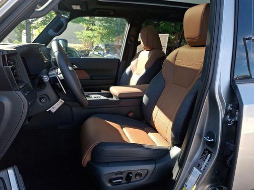 2025 Lexus GX 550 Luxury+