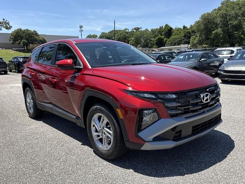 Ultimate Red 2026 Hyundai TUCSON SE