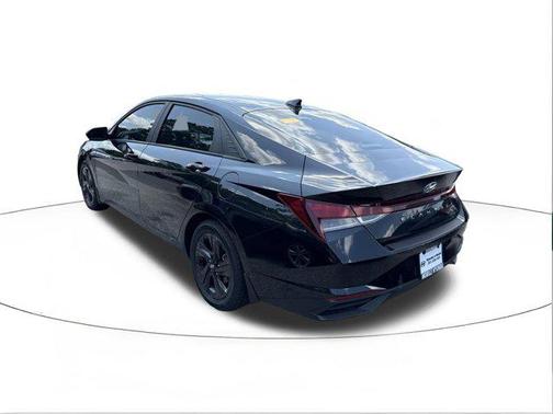 Phantom Black 2023 Hyundai ELANTRA SEL