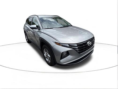 Shimmering Silver 2024 Hyundai TUCSON SEL