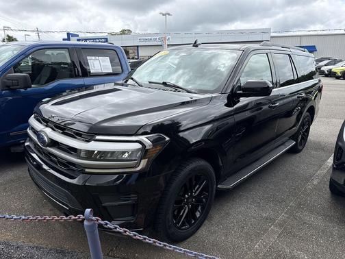 Agate Black Metallic 2023 Ford Expedition Max XLT
