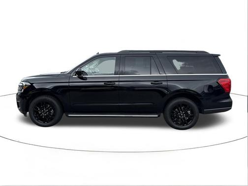 Agate Black Metallic 2023 Ford Expedition Max XLT