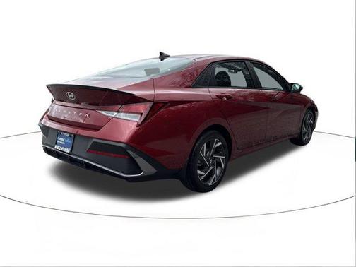 2025 Hyundai ELANTRA Sport