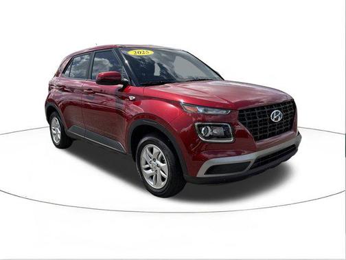 2025 Hyundai VENUE SE