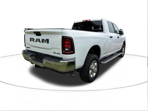 Bright White Clearcoat 2025 RAM 2500 Big Horn Crew Cab 4x4 6'4' Box
