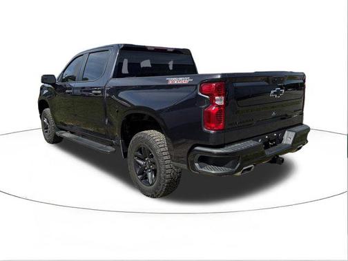 Dark Ash Metallic 2024 Chevrolet Silverado 1500 Custom Trail Boss