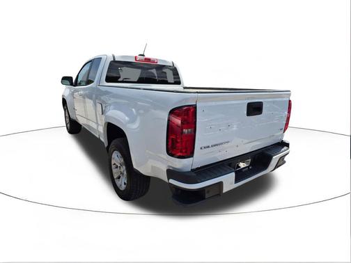 Summit White 2022 Chevrolet Colorado LT