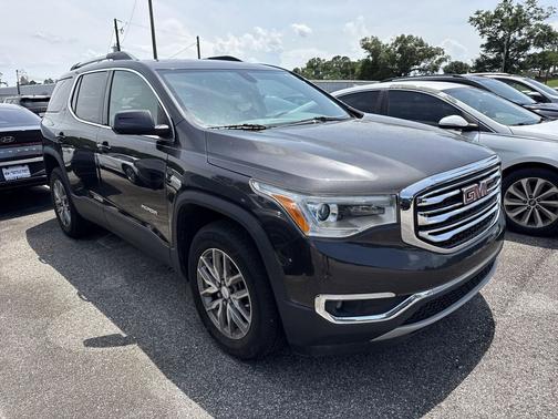 Iridium Metallic 2018 GMC Acadia SLE-2