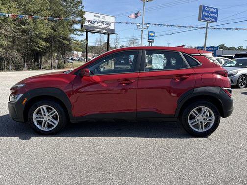 2022 Hyundai KONA SE