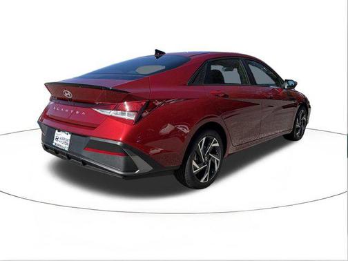 2025 Hyundai ELANTRA Sport