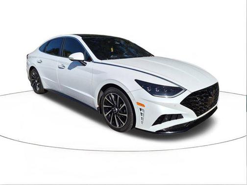 2021 Hyundai SONATA Limited