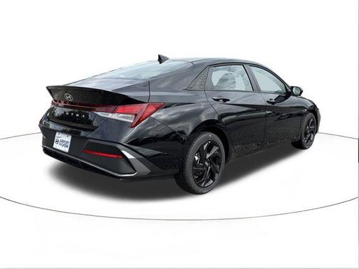 2026 Hyundai ELANTRA Sport