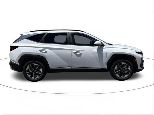 Serenity White Pearl 2026 Hyundai TUCSON SEL