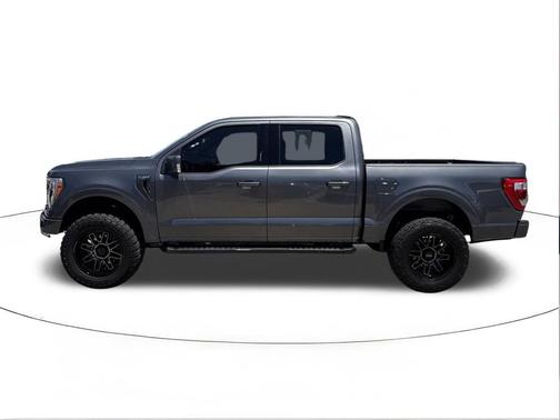 Carbonized Gray Metallic 2023 Ford F-150 Lariat