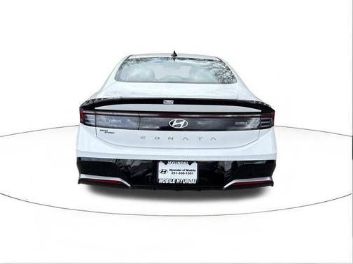 2026 Hyundai SONATA SEL