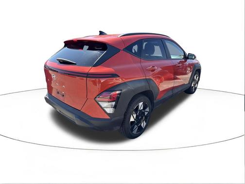 Soultronic Orange Pearl 2025 Hyundai KONA SEL