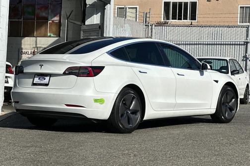2020 Tesla Model 3 Standard Range