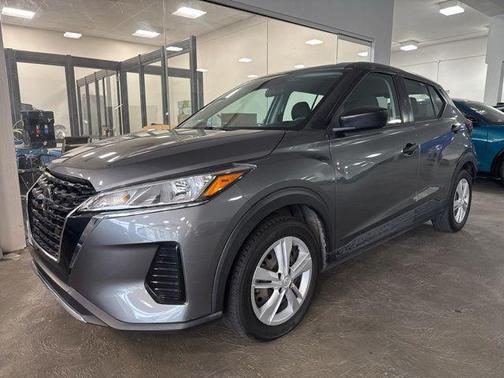 Gun Metallic 2021 Nissan Kicks S
