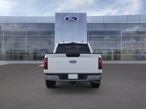 Oxford White 2026 Ford F-150 XLT