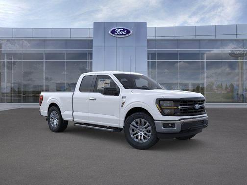 Oxford White 2026 Ford F-150 XLT