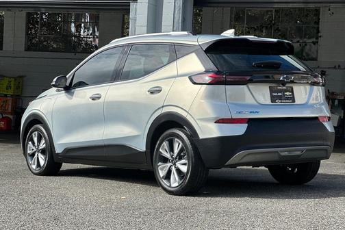 2023 Chevrolet Bolt EUV FWD LT