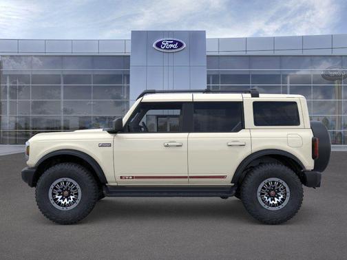 Wimbledon White 2026 Ford Bronco Outer Banks
