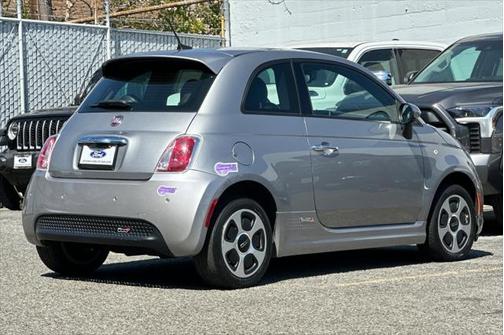 2016 FIAT 500e Battery Electric