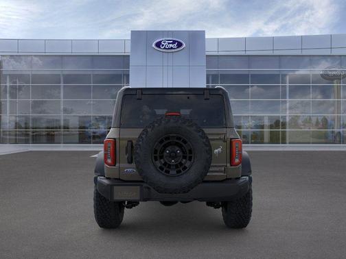 Gray 2026 Ford Bronco Outer Banks