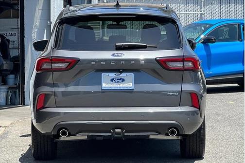 2023 Ford Escape ST-Line Select