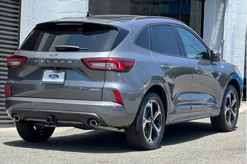 2023 Ford Escape ST-Line Select