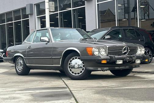 1986 Mercedes-Benz S-Class 560 SL