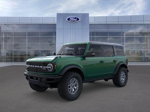 ERUPTION GREEN METALLIC 2025 Ford Bronco Badlands