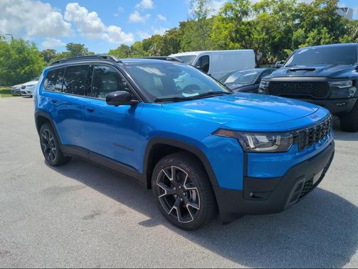 Hydro Blue Pearlcoat 2026 Jeep Cherokee Overland