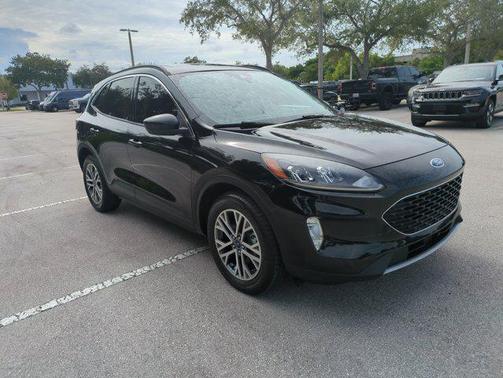 2022 Ford Escape SEL
