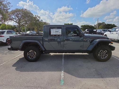 2025 Jeep Gladiator Mojave X