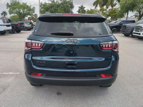 Fathom Blue Pearl Coat 2026 Jeep Compass Limited